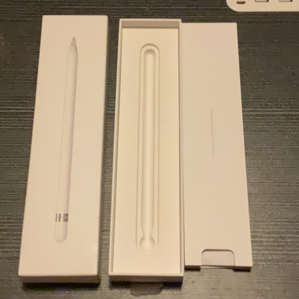 Empty Apple Pencil box